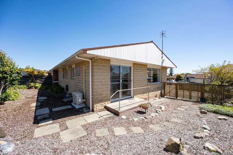 1/151a Queen Street Richmond_15