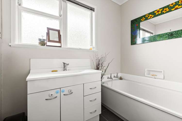 24 Bill Hercock Street Pirimai_11