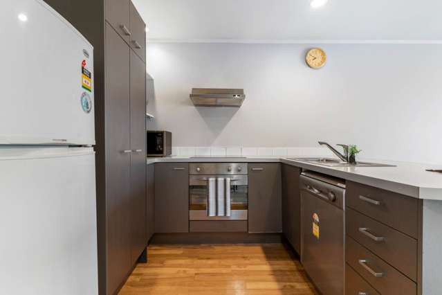 2/6 Porters Avenue Eden Terrace_1