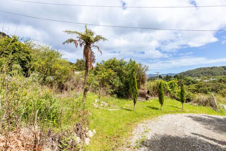 1046 State Highway 7 Dobson_24