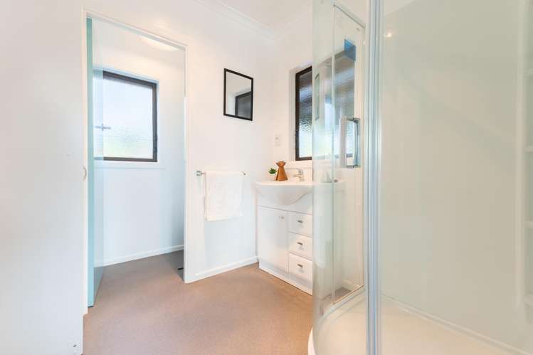 26 Reeves Street Waikanae Beach_18