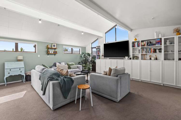 5 Gavin Black Street Meeanee_11