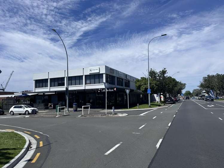 96-98 Cameron Road City Centre_5