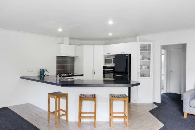 10 Everton Place Grandview Heights_13