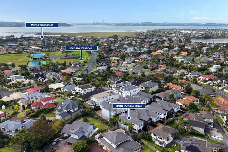 9/90 Picasso Drive West Harbour_24
