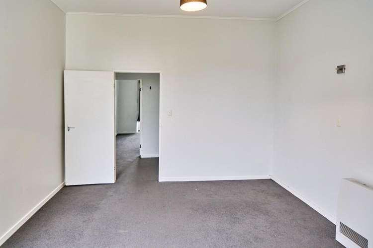 24 Luxford Street Berhampore_8