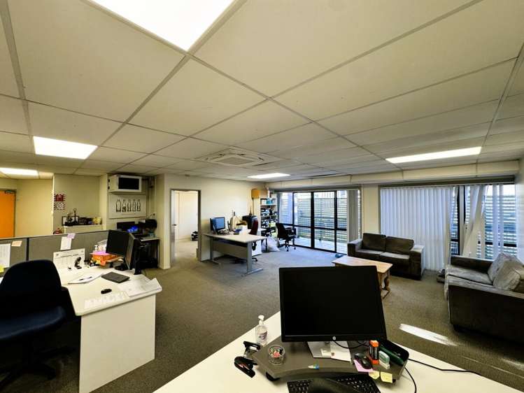 21 Bealey Avenue Merivale_8