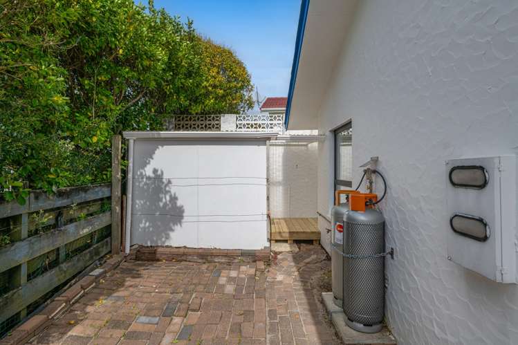 12A Eagle Place Red Beach_22