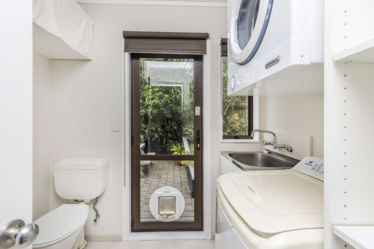 7 Cobar Close Maupuia_15