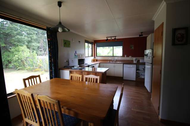 74 View Street Manapouri_3