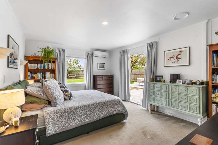 27 Stevenson Road Clarks Beach_12