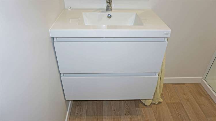 2/6 Rowan Street Hargest_5