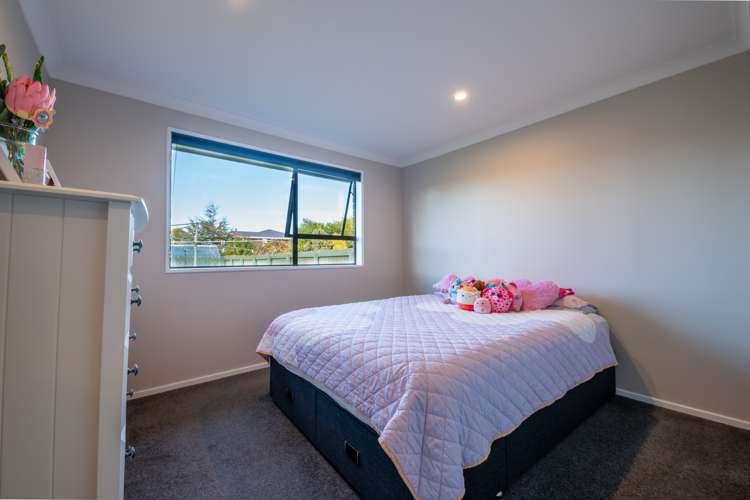 7 Orkney Street Waikiwi_13