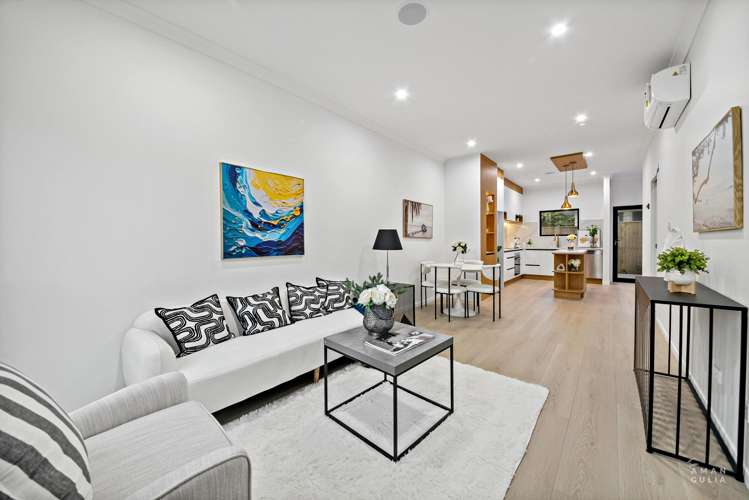 75 Titirangi Road New Lynn_12