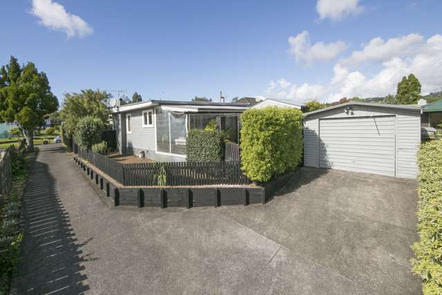 21 Captain Scott Road Glen Eden_2