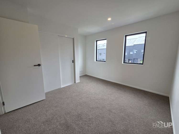 5/3 Firebrick Way Hobsonville_7