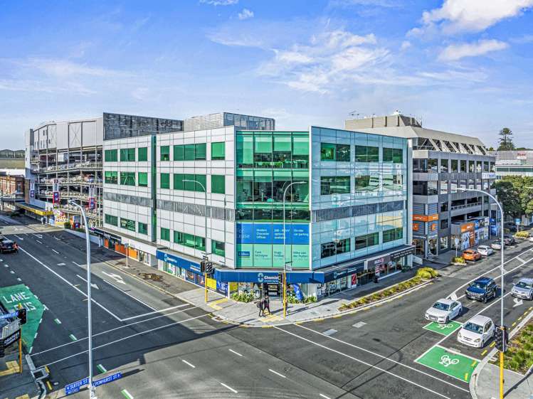 435 Khyber Pass Road_0