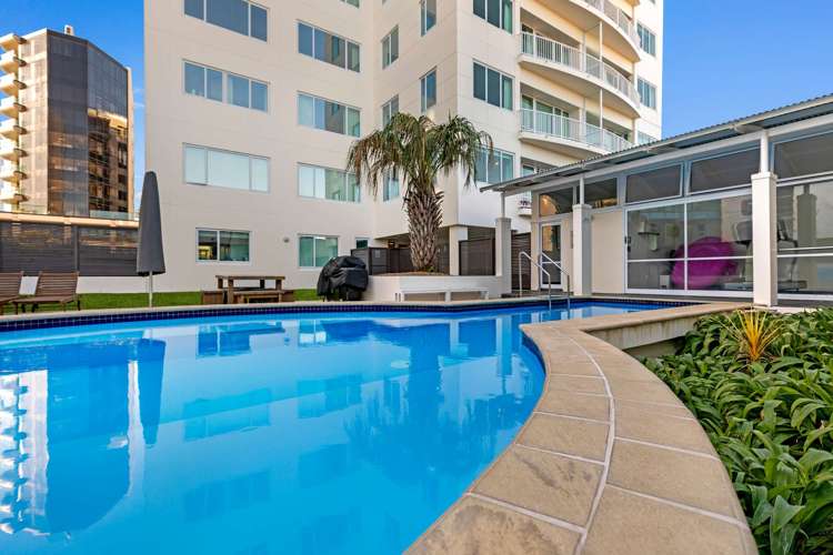 3/5 The Mall Mount Maunganui_19