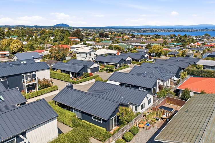 5/6 Wheretia Taupo Central_24