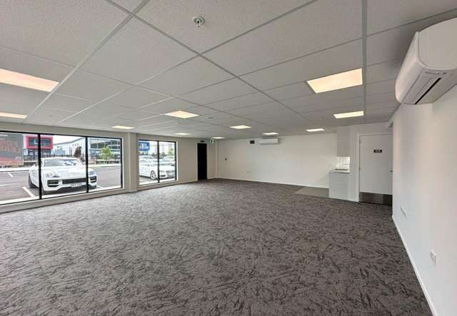 Unit E&F, 8 Chonny Crescent Manurewa_4