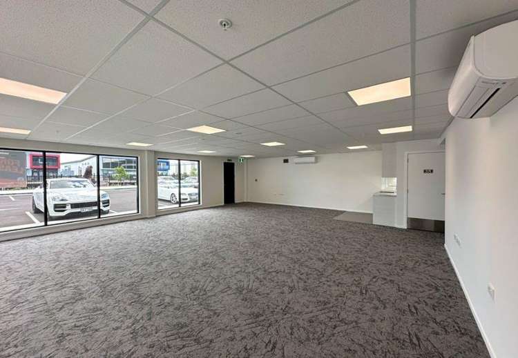 Unit E&F, 8 Chonny Crescent Manurewa_4