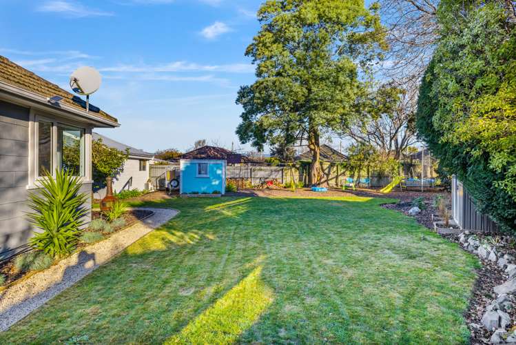 6 Westcott Street Dallington_11