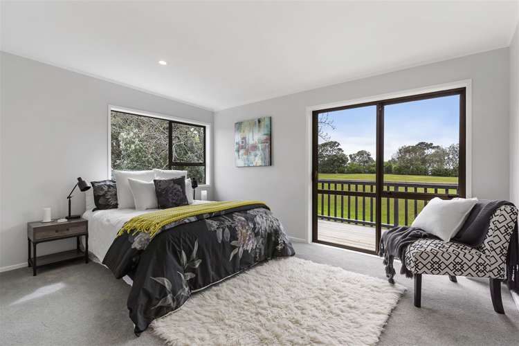 113 Beach Road Castor Bay_10