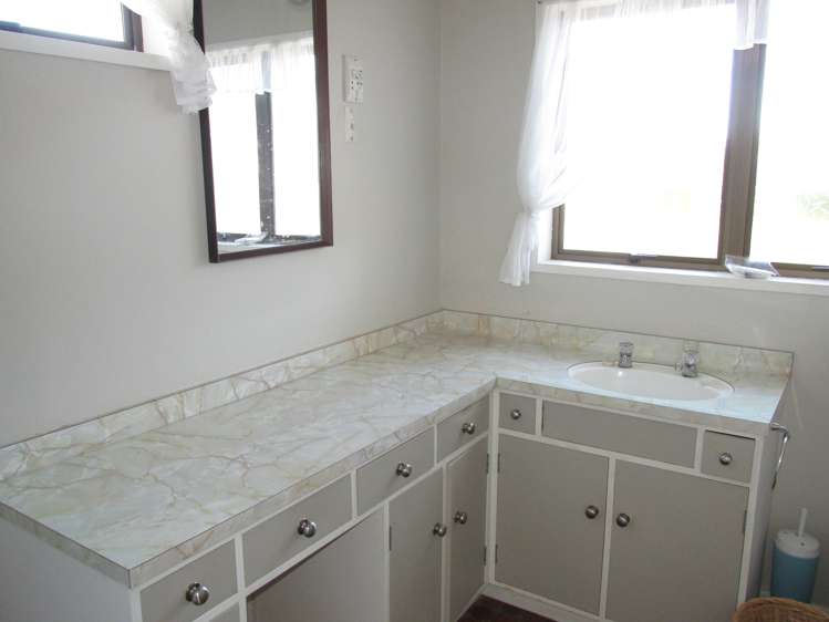 146 Queen Street Wairoa_15