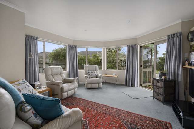 1 Greenwood Place Fitzherbert_4