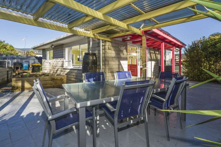 7 Majestic Way The Wood_13