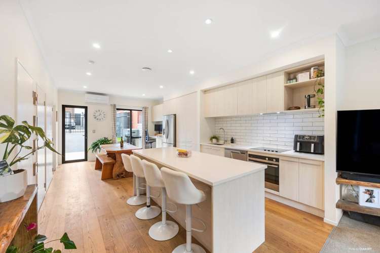 26 Mahalo Avenue Wiri_2