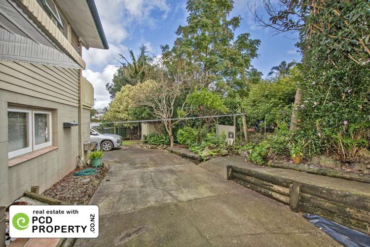 6 Adams Place Te Kamo_18