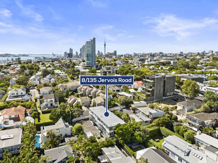 8/135 Jervois Road Herne Bay_16