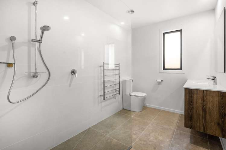 11 Blackhawk Close Kinloch_17