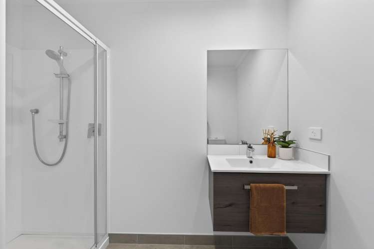 16 Frank Gill Road Hobsonville Point_14