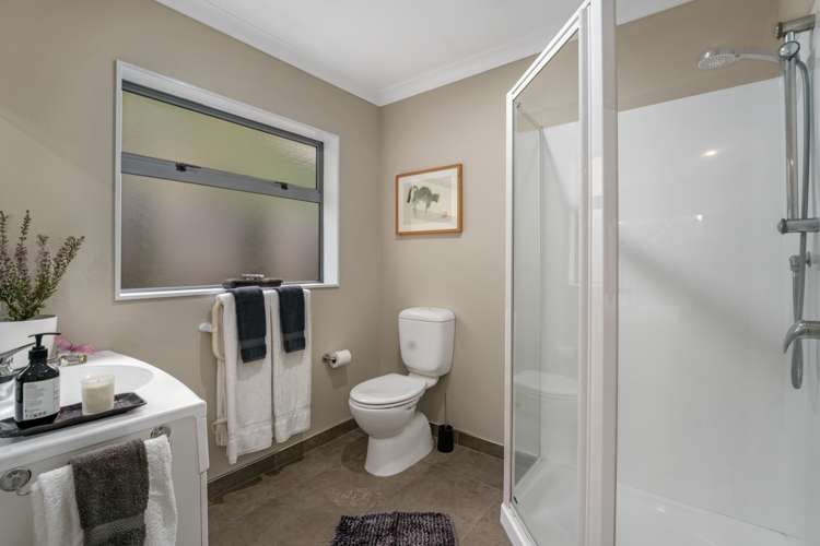 14 Leanne Way Waikanae Beach_12