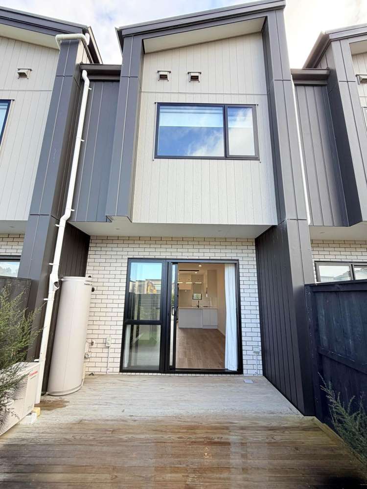 19 Kiato Lane Flat Bush_14