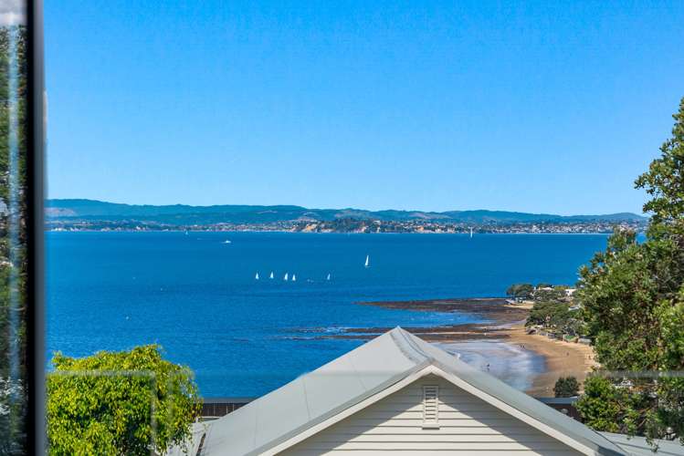 11 Katui Street Castor Bay_35