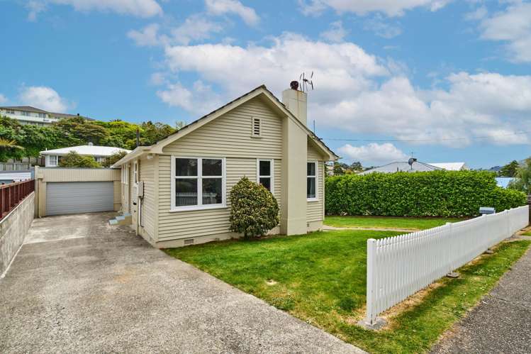14 Pembroke Street Tawa_0