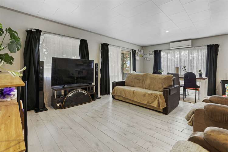 1/141 Spa Road Taupo_3