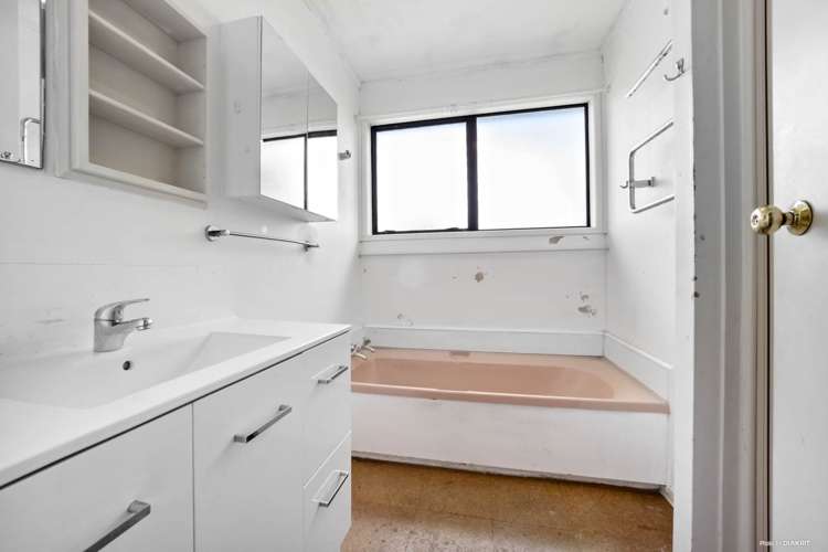 77 Brunner Road Glen Eden_9