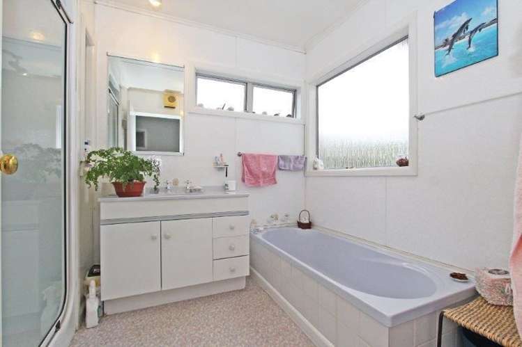 7 Greenhill Road Wakatu_8