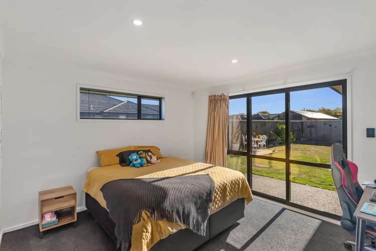 7 Joy Place Rolleston_11
