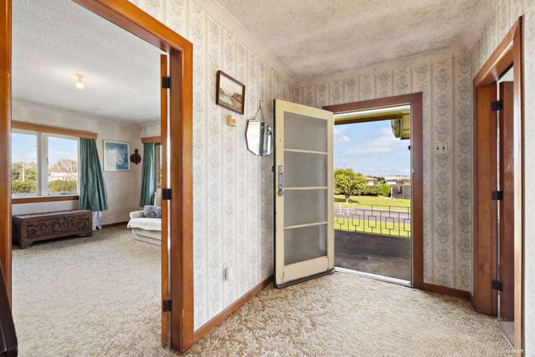 67 King Street Waiuku_6