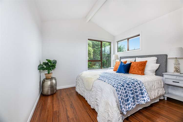 1/13 Hollyhock Place Browns Bay_16