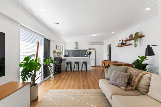Stunning Renovated 3 Bedroom Home in the Heart of Ellerslie
