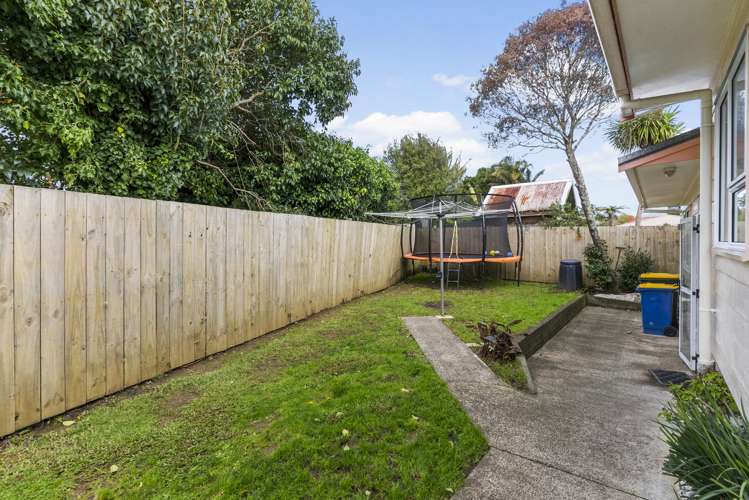 154b Henderson Valley Road Henderson_15