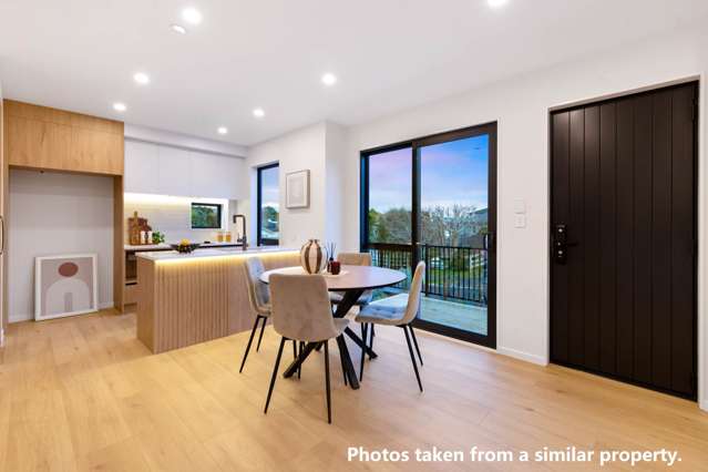 3B Towra Place Botany Downs_3