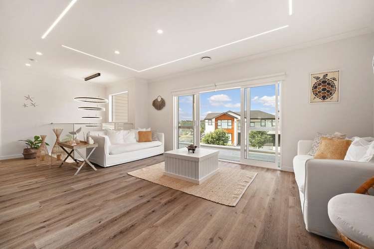 35 Pacific Heights Road Orewa_4