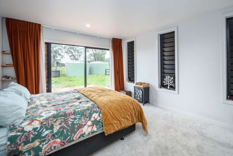 52 Cross Creek Road Featherston_17